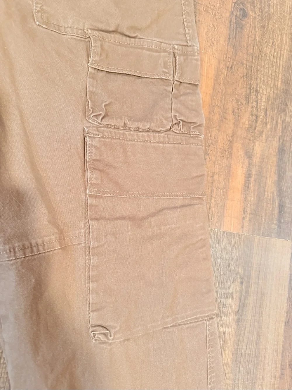 Carbon Men's Cargo Pants in Brown
